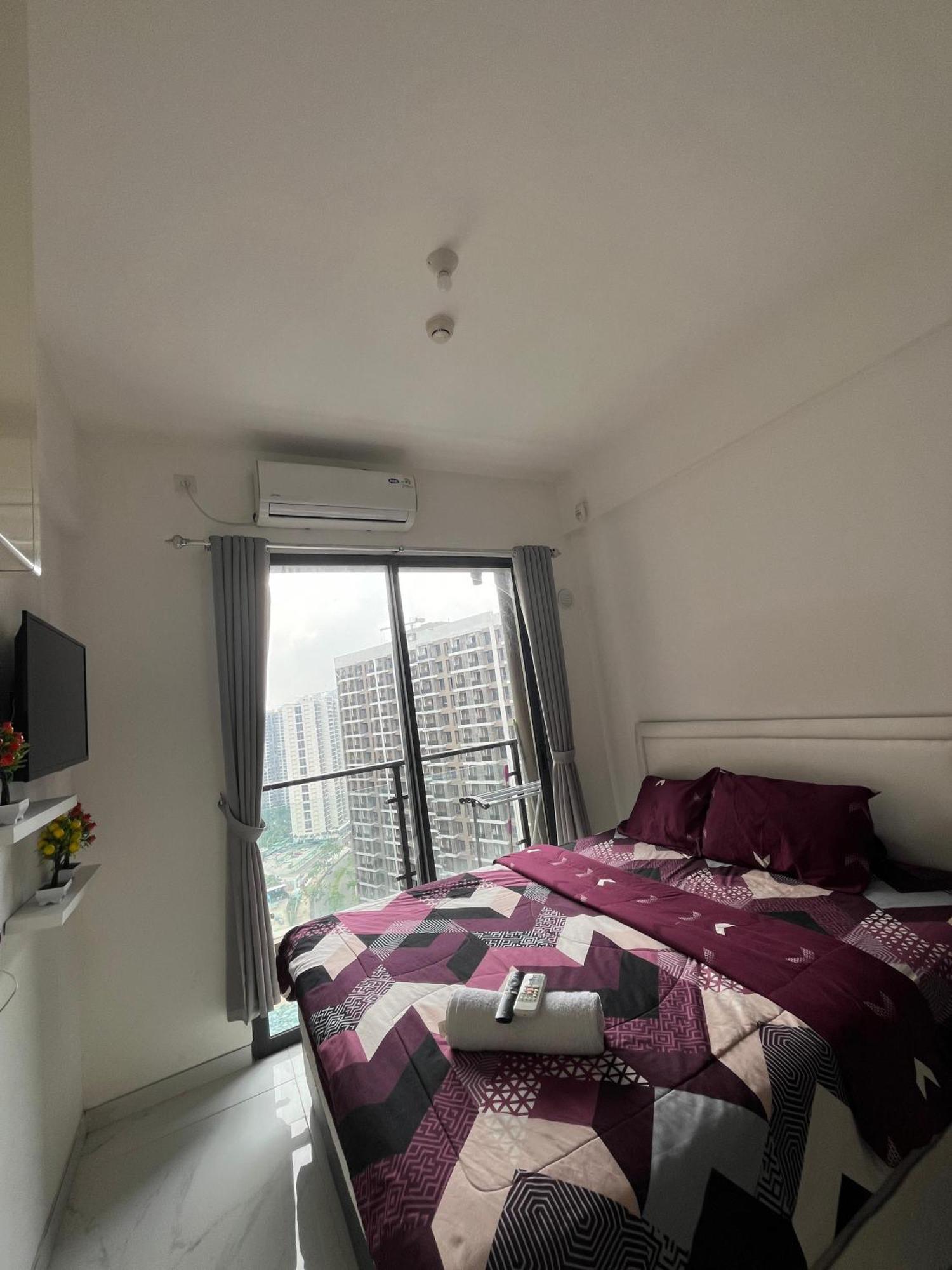 Stay N Cozy Apartemen Sky House Bsd By Sm Room Samporo Екстериор снимка